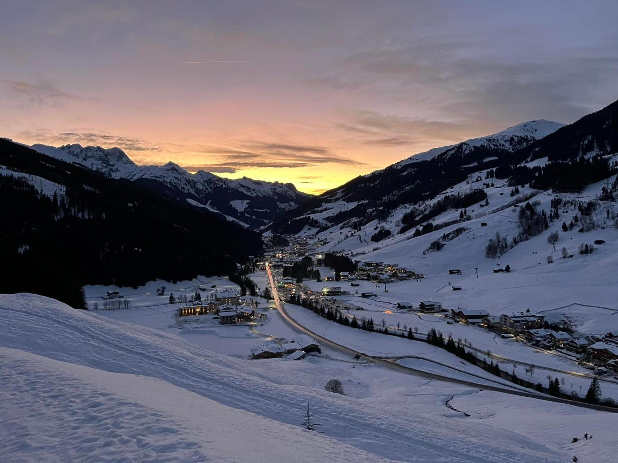 Bed & Breakfast Gaestehaus Hochstaffl 2*