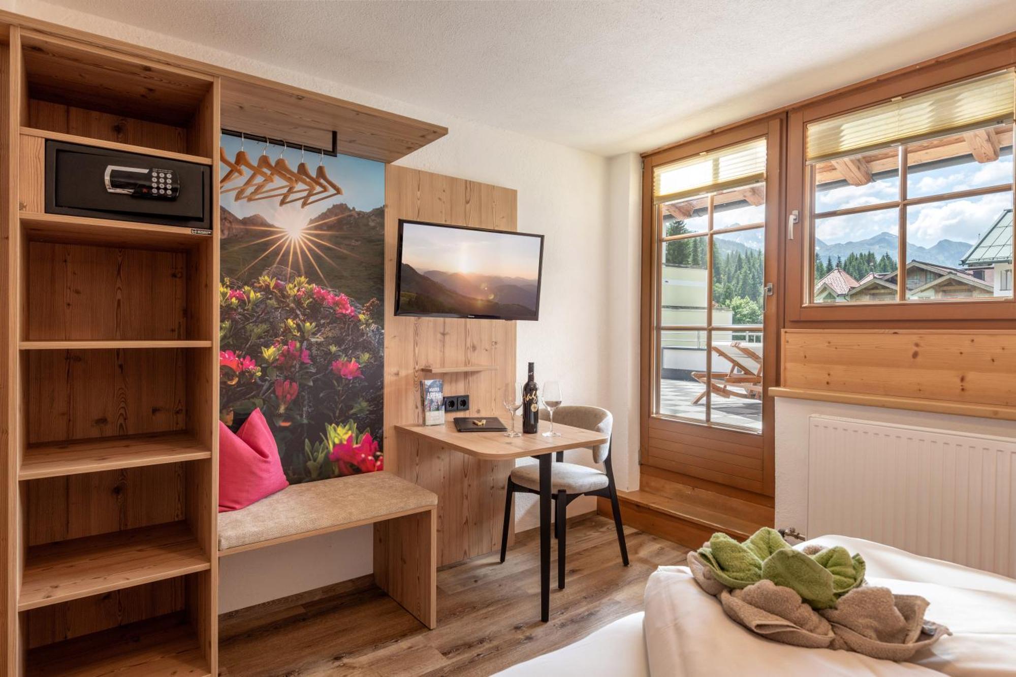 Bed & Breakfast Gaestehaus Hochstaffl 2*